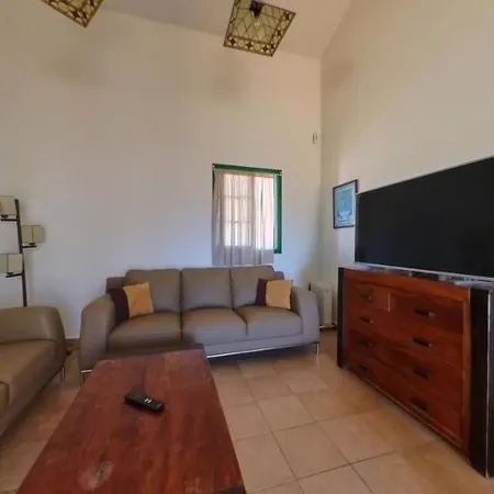 La Maison Dandres, By Comfortable Luxury Villa La Oliva